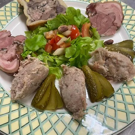 Le Patio Мийо