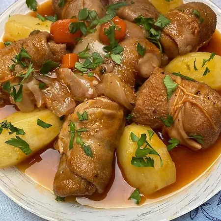 Le Patio * Мийо
