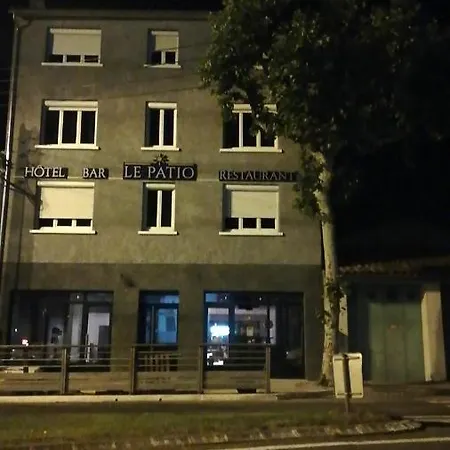 Отель Le Patio Мийо