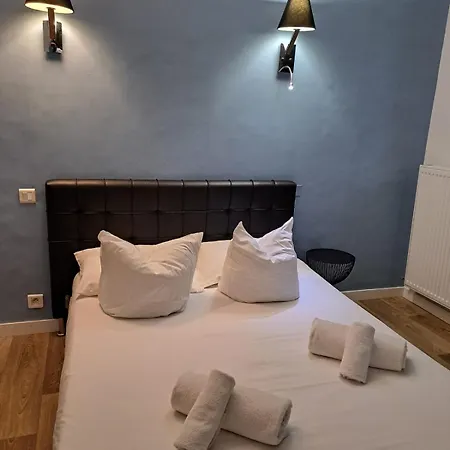 Le Patio * Мийо