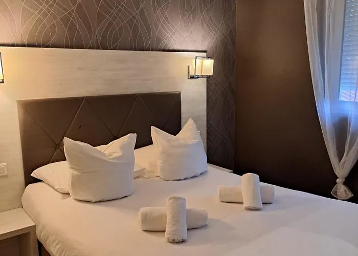 Le Patio Hotel Millau