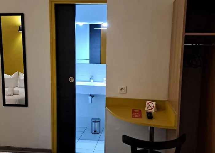 Le Patio Hotel Millau